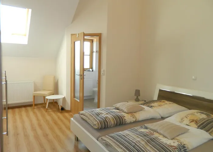 Gaestehaus Borniger بيت ضيافة Gau-Weinheim